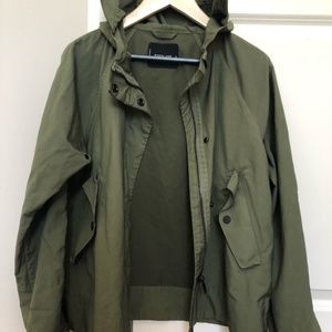 Everlane Cropped City Anorack Jacket in Olive Green Surplus XS